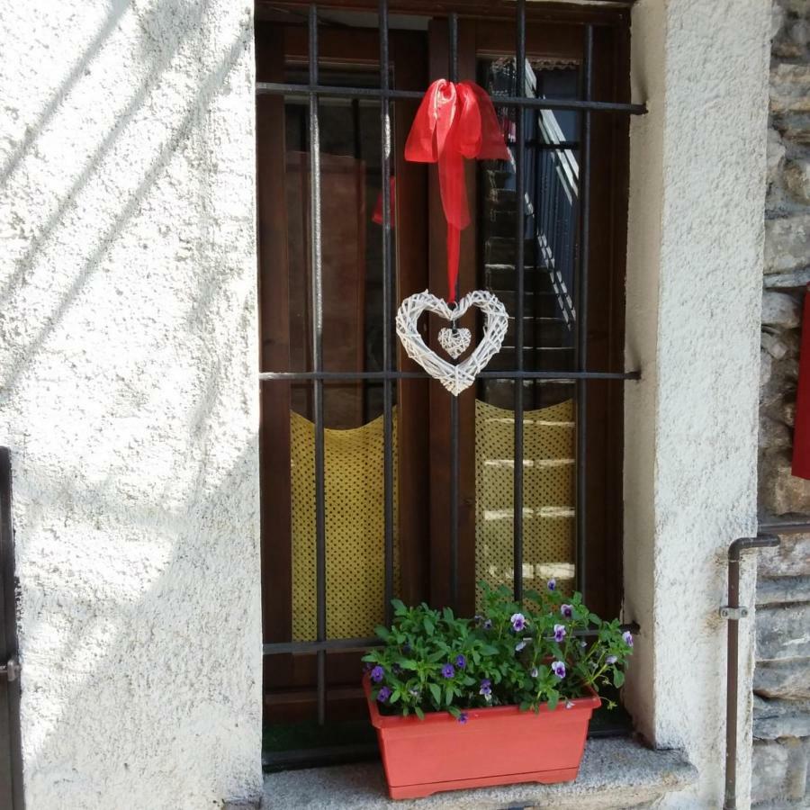Il Sogno Di Claudia Apartment Gera Lario Exterior photo